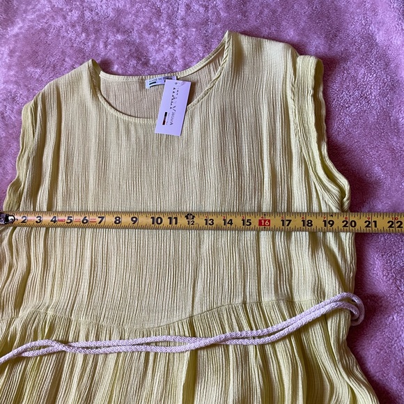 COPY - ITALY Moda Neon Yellow Midi Dress . Sleeveless with white cord belt - Picture 6 of 7